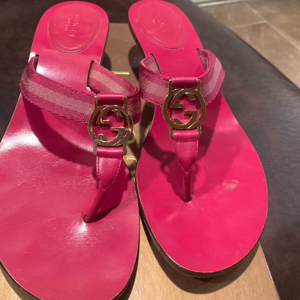 Gucci kitten heels